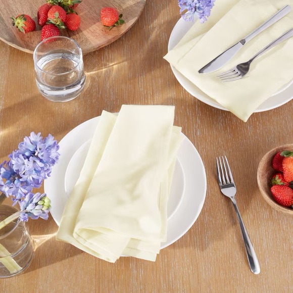 Set of 8 Cloth Napkins, Creamy Off-White. NWT - Picture 4 of 11
